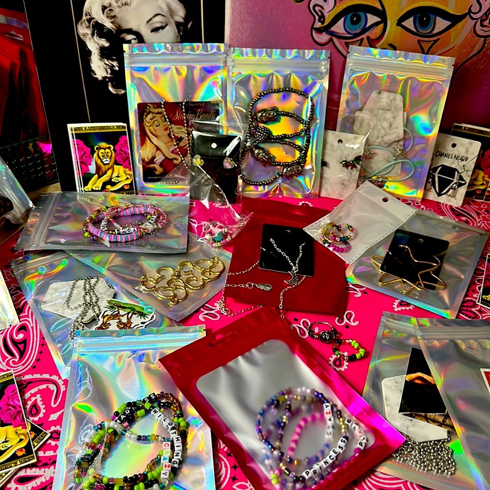 bundle of 5 jewelz surprise